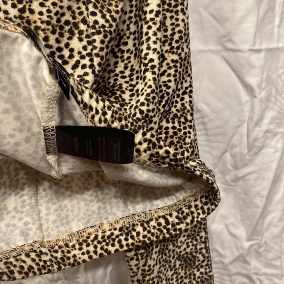 Lily Morgan leopard print pants - Picture 8 of 8